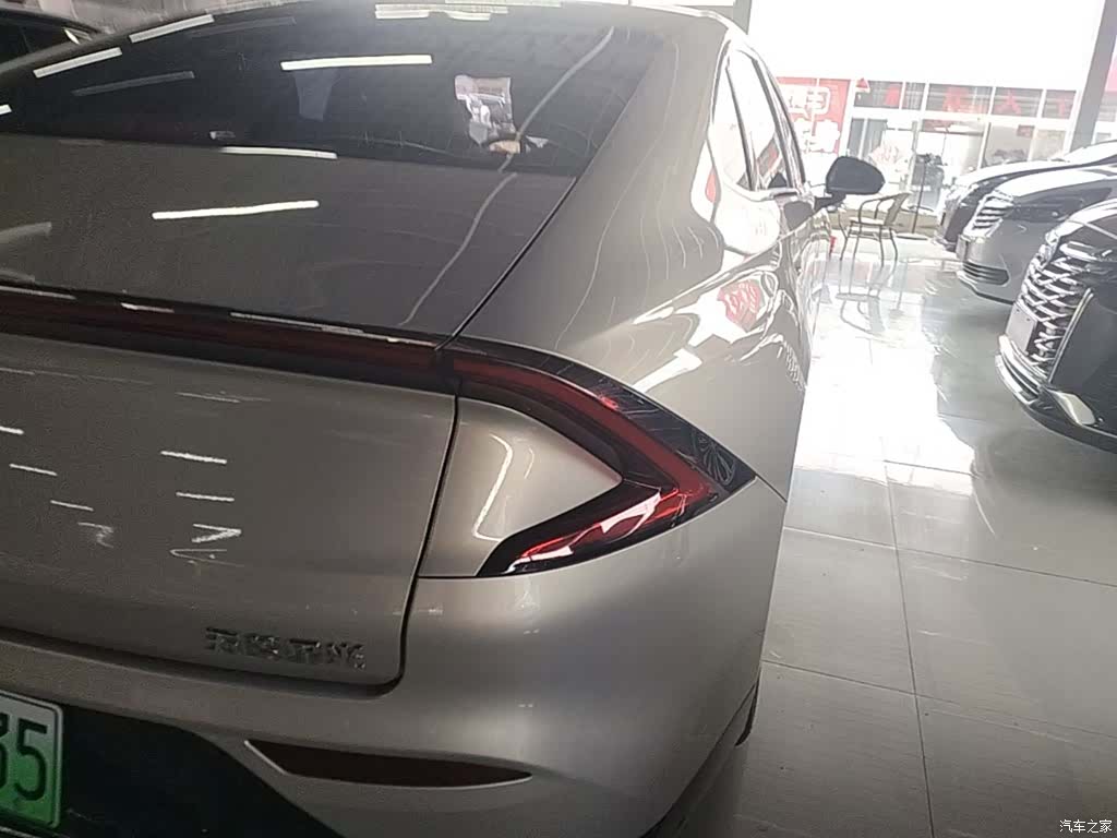 Wuling Starlight, 2024 8