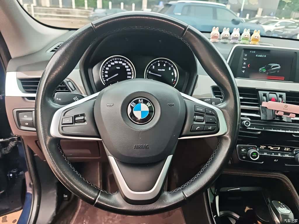 BMW X1, 2018 11