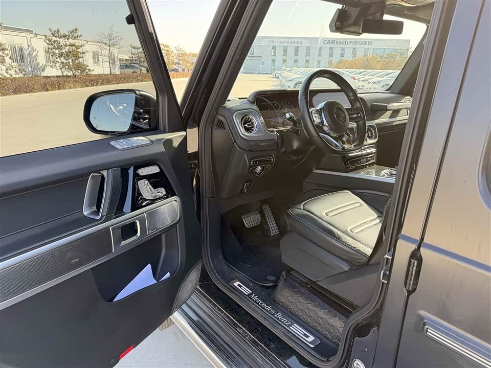 Mercedes-Benz G-class