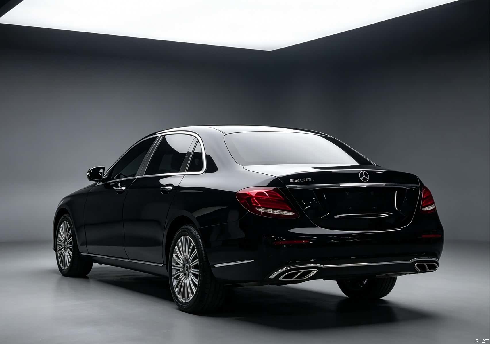 Mercedes-Benz E-Class, 2019 9