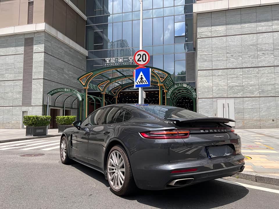 Porsche Panamera Porsche Panamera