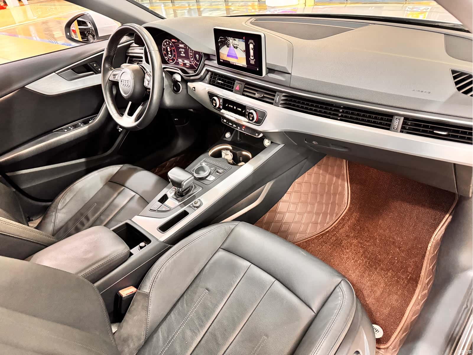 Audi A4L, 2019 19