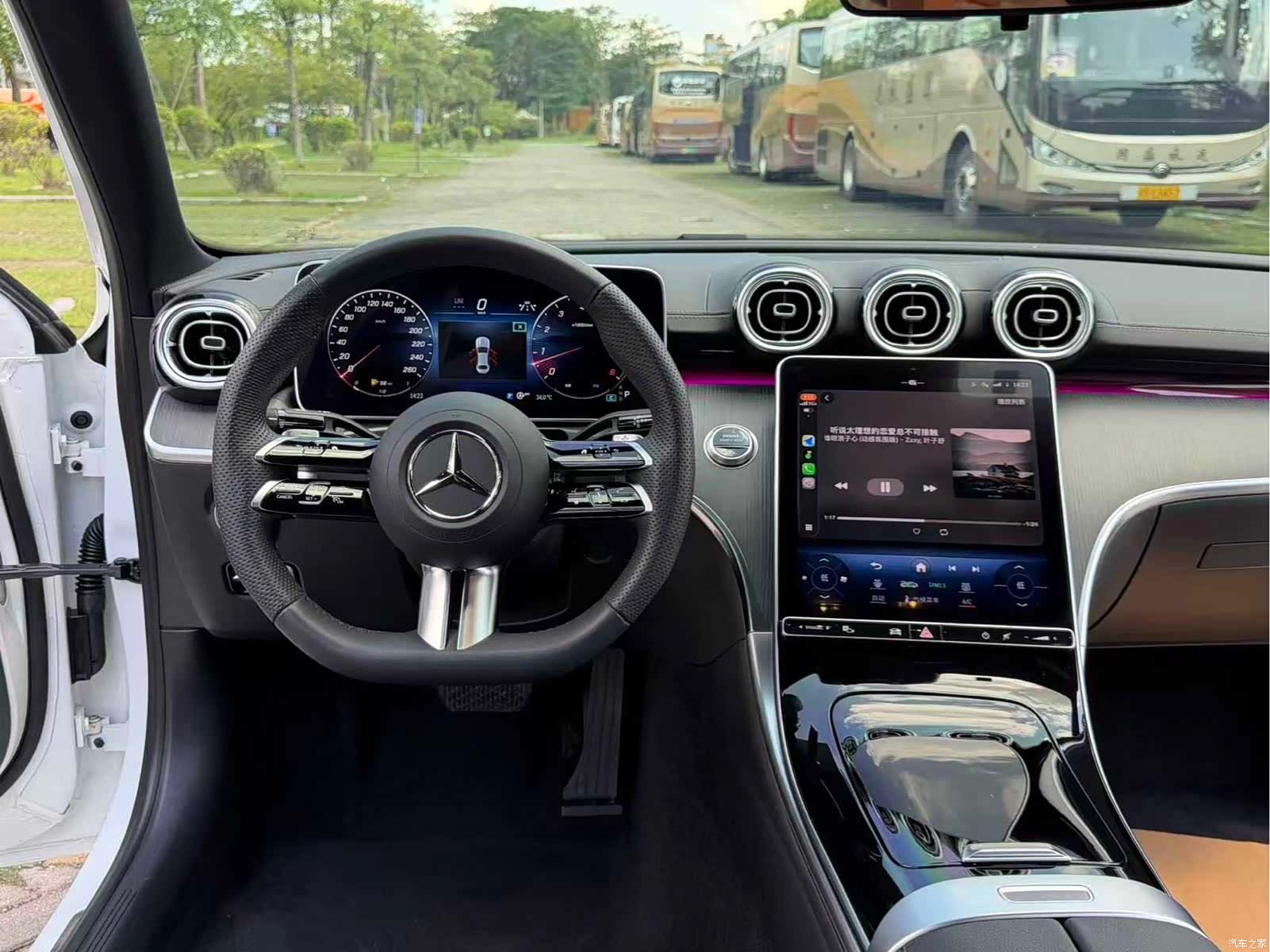 Mercedes-Benz C-Class, 2024 6