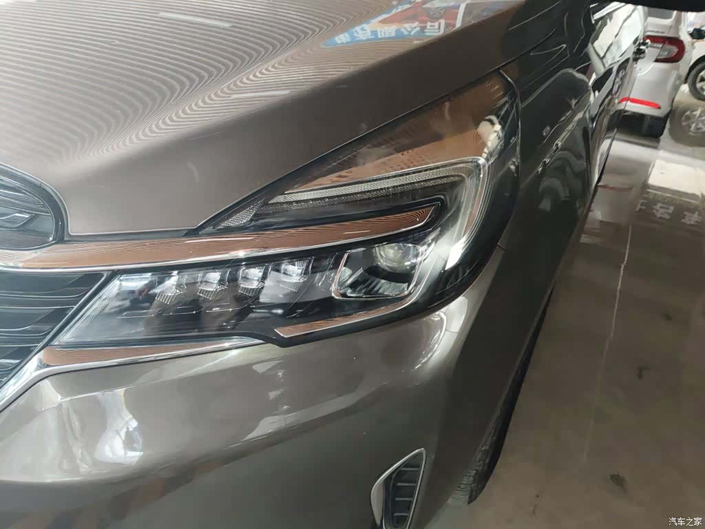 Buick GL8, 2021 18