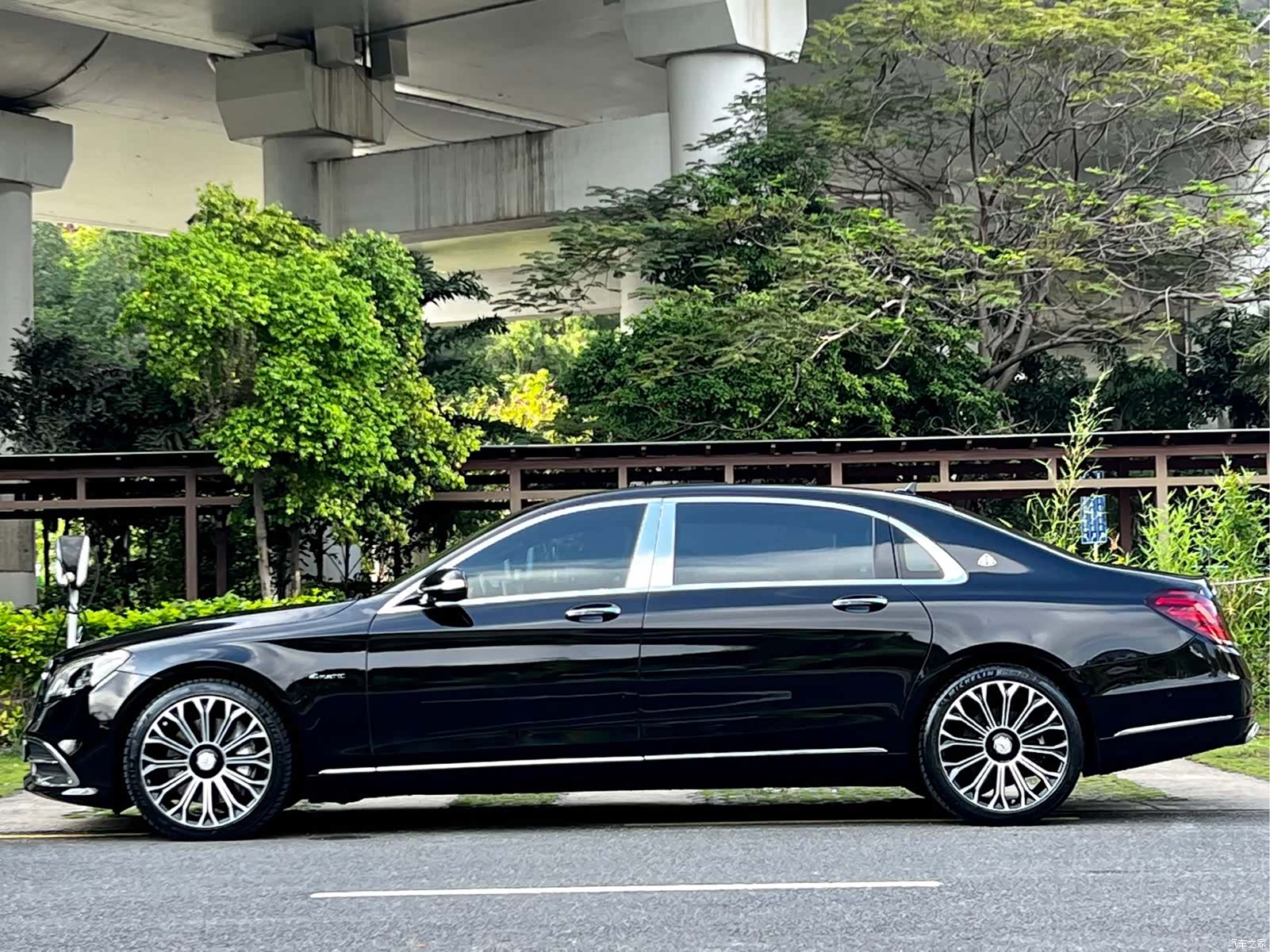 Maybach S-Class, 2020 все фото
