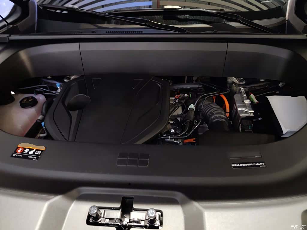 Geely M9, 2025 20