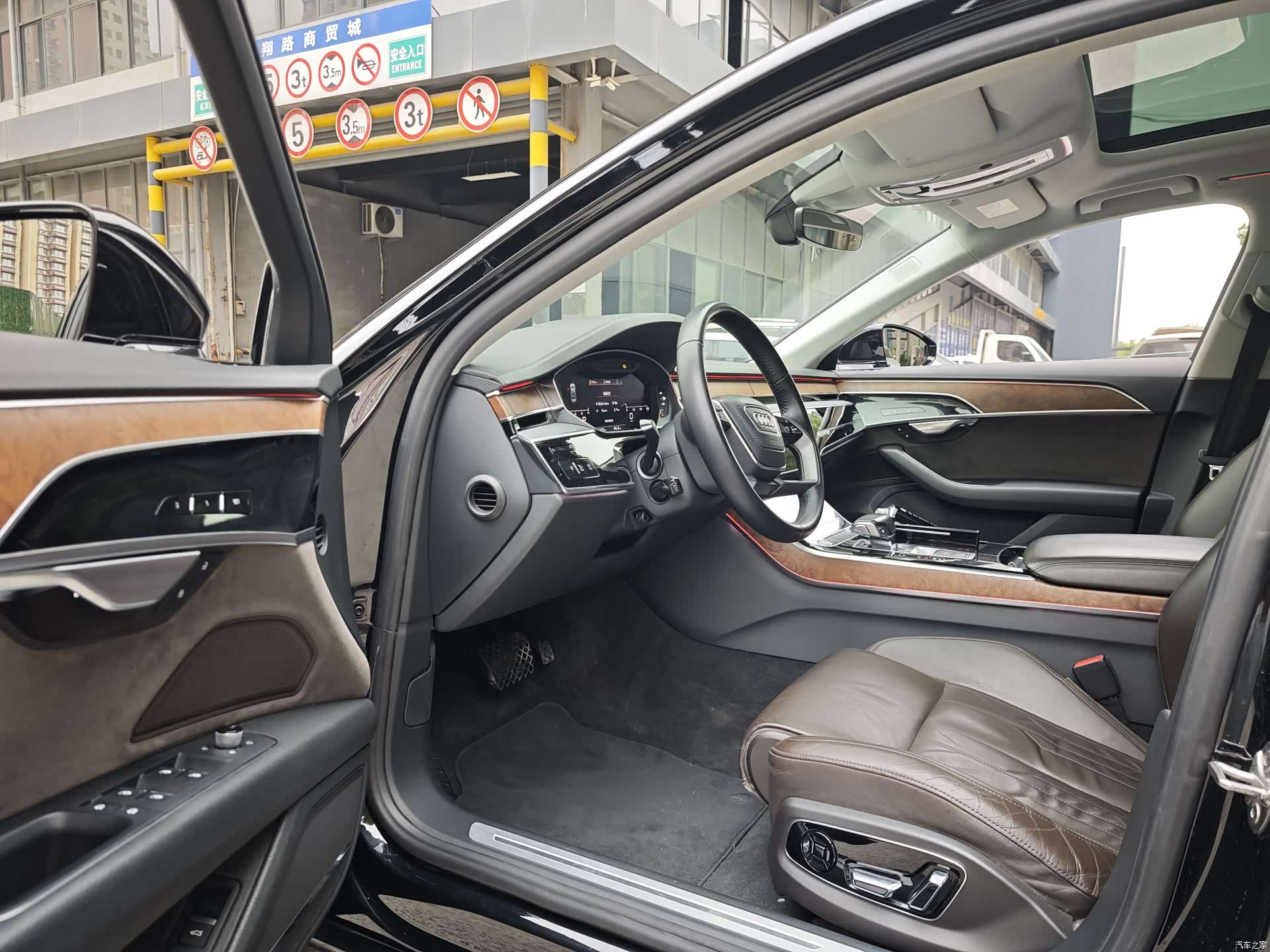 Audi A8L, 2018 6