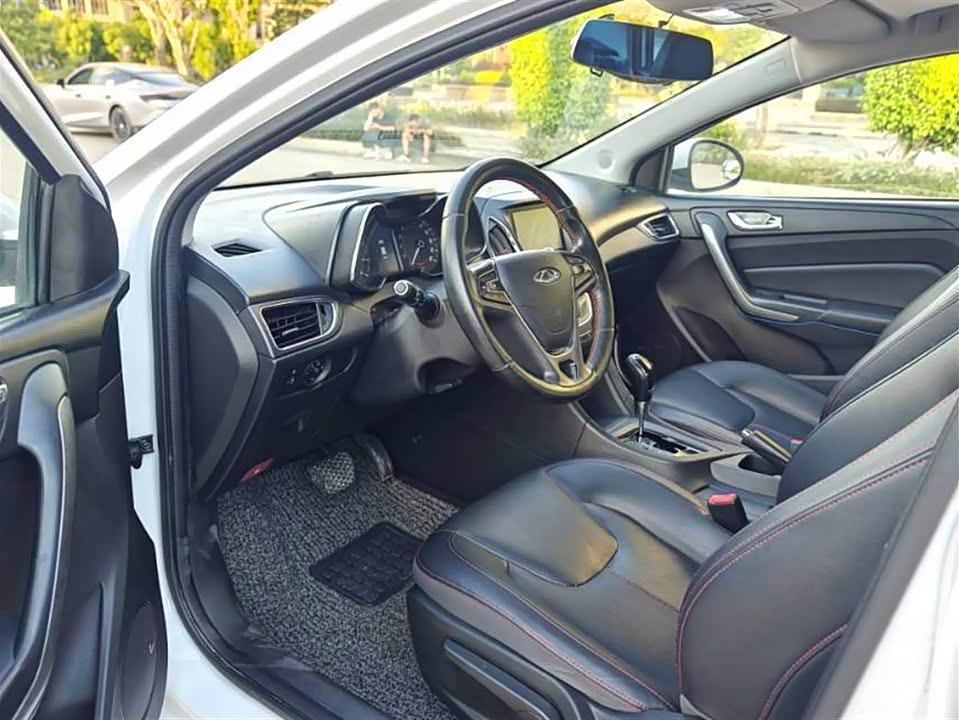 Chery Arrizo 5