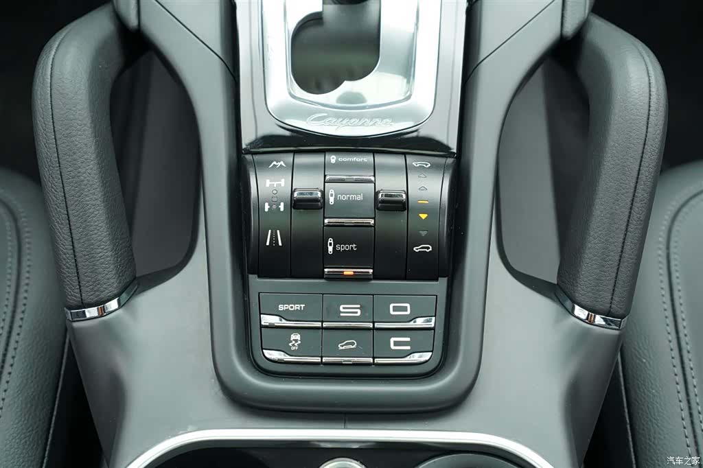 Porsche Cayenne, 2013 19