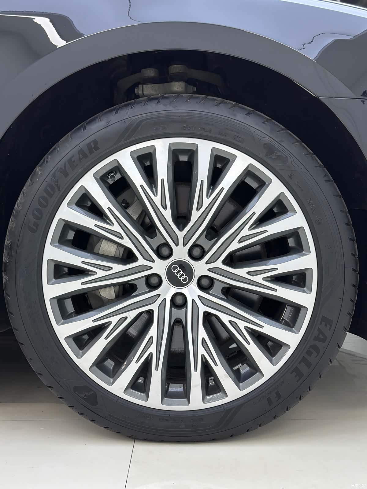 Audi A8L, 2020 12