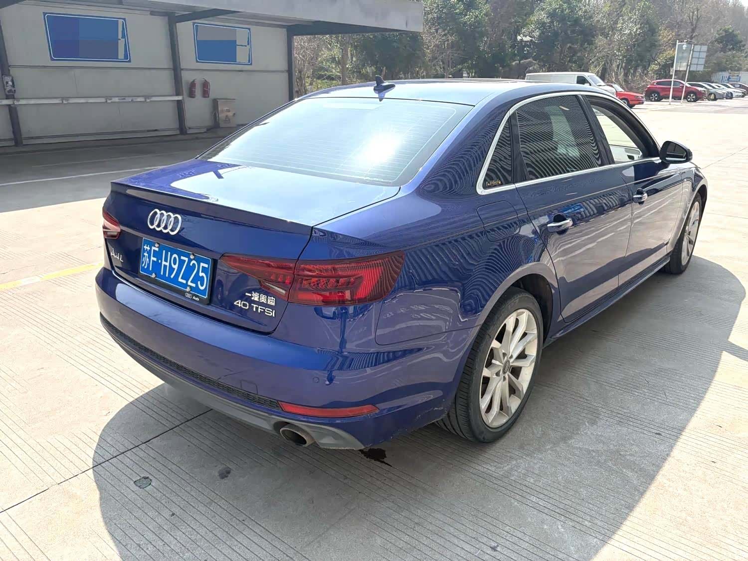 Audi A4L, 2018 8