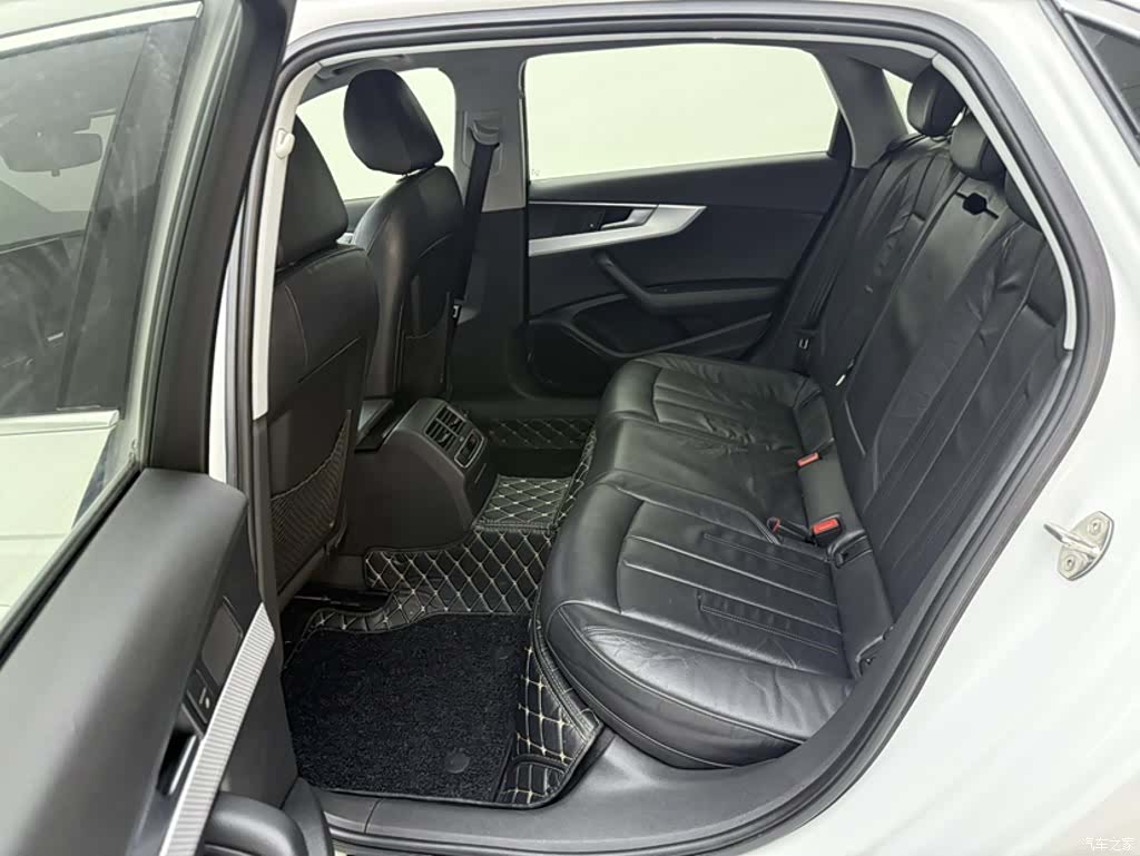 Audi A4L, 2017 16