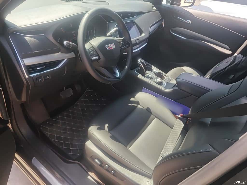 Cadillac XT4, 2020 15