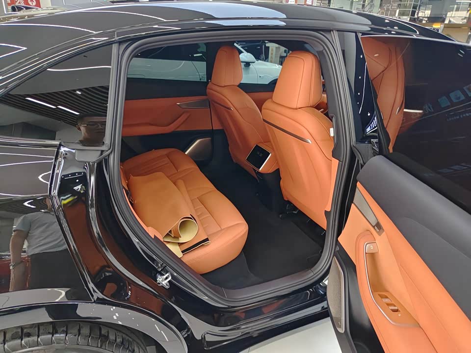 NIO L60
