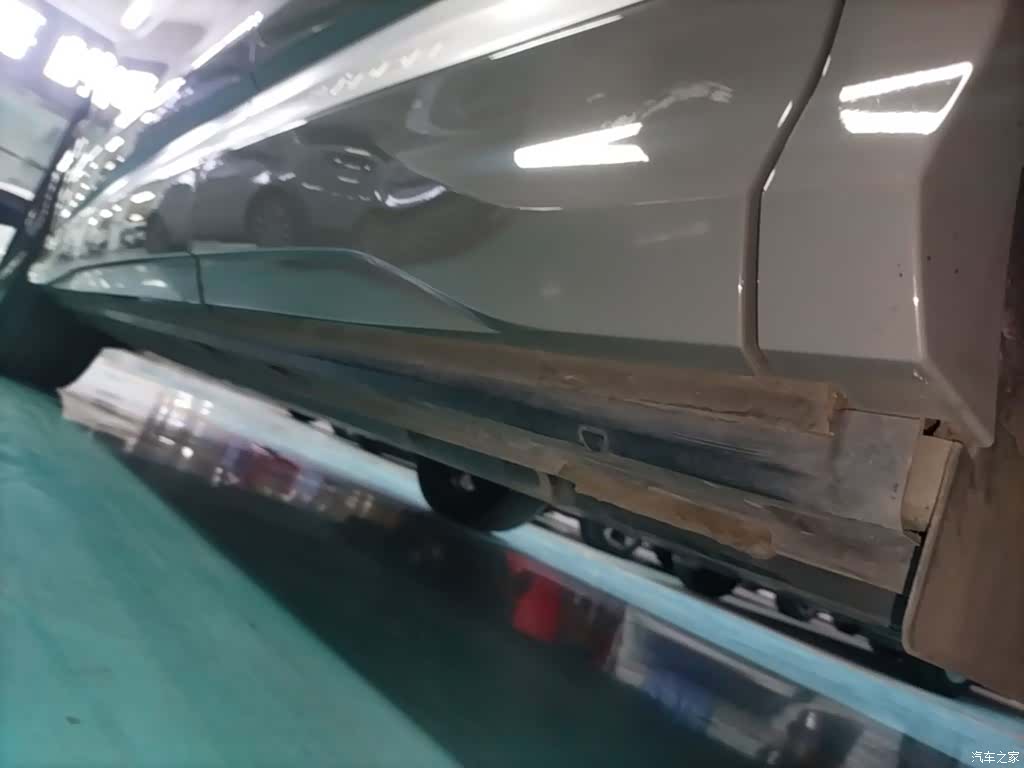 Audi Q4 e-tron, 2023 22