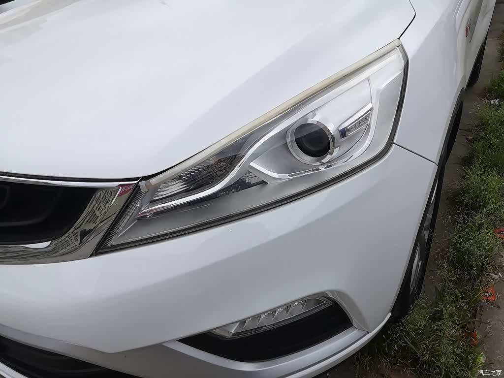 Geely Emgrand, 2018 24