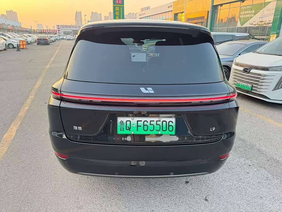 Li Auto Ideal L9