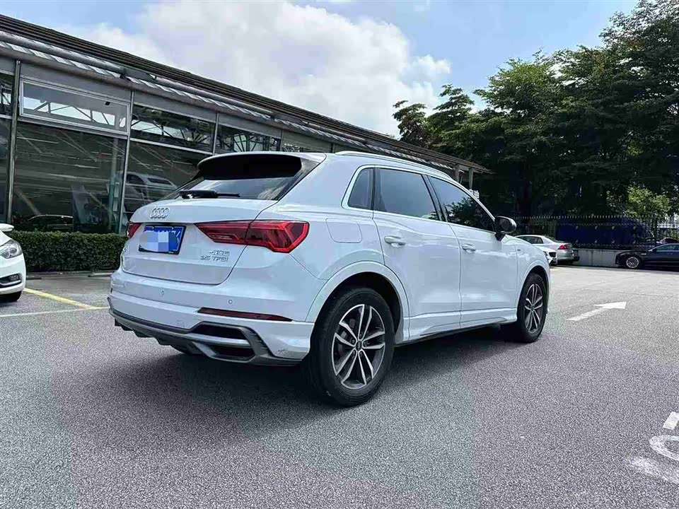 Audi Q3 Audi Q3