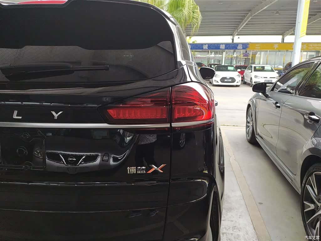 Geely Boyue, 2022 8
