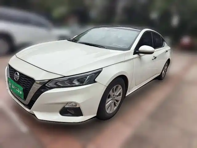 Nissan Altima 2020 — купить из Китая под заказ