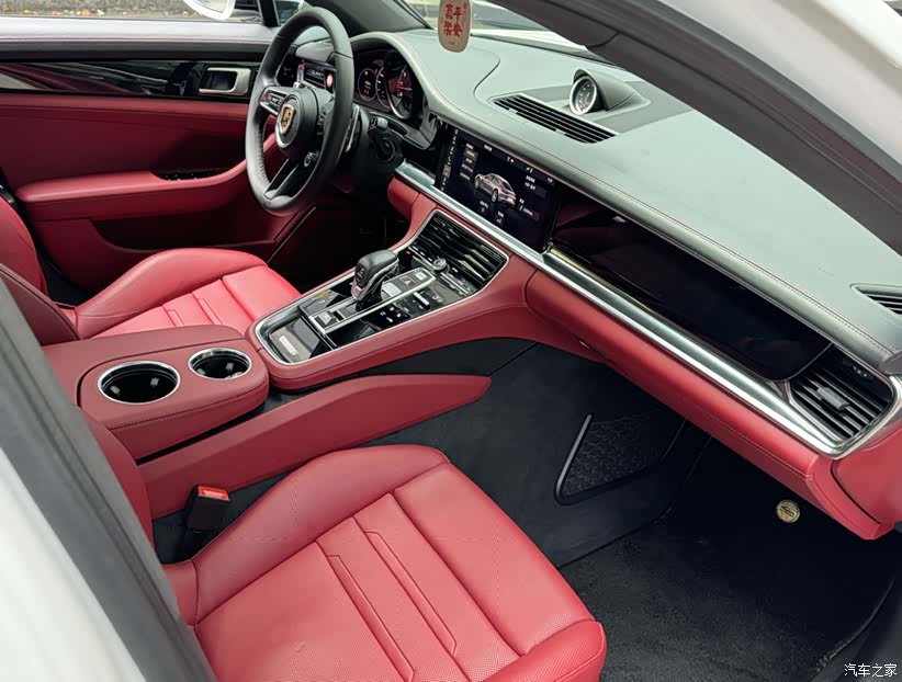 Porsche Panamera, 2021 7