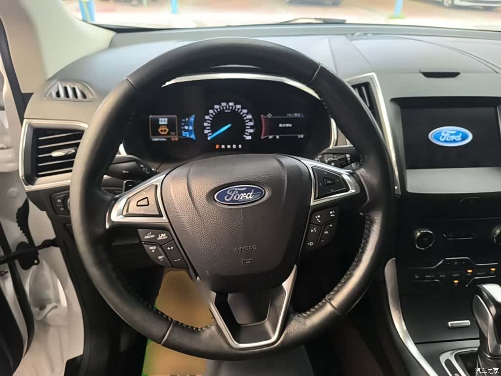 Ford Edge, 2017 11