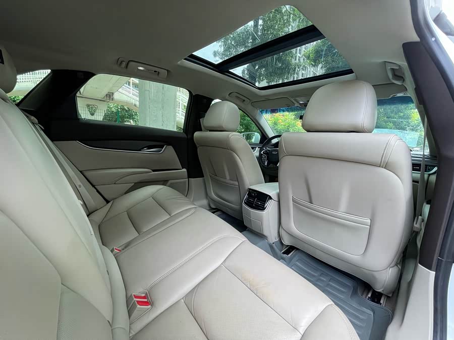 Cadillac XTS 2016, фото 11