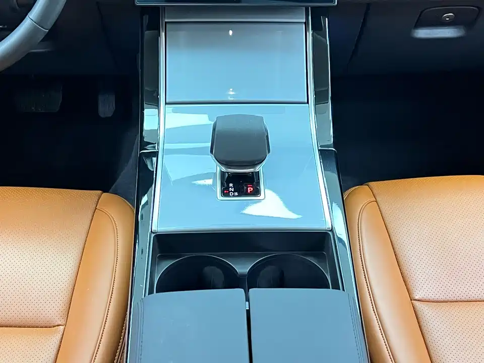 Land Rover Range Rover Star Pulse