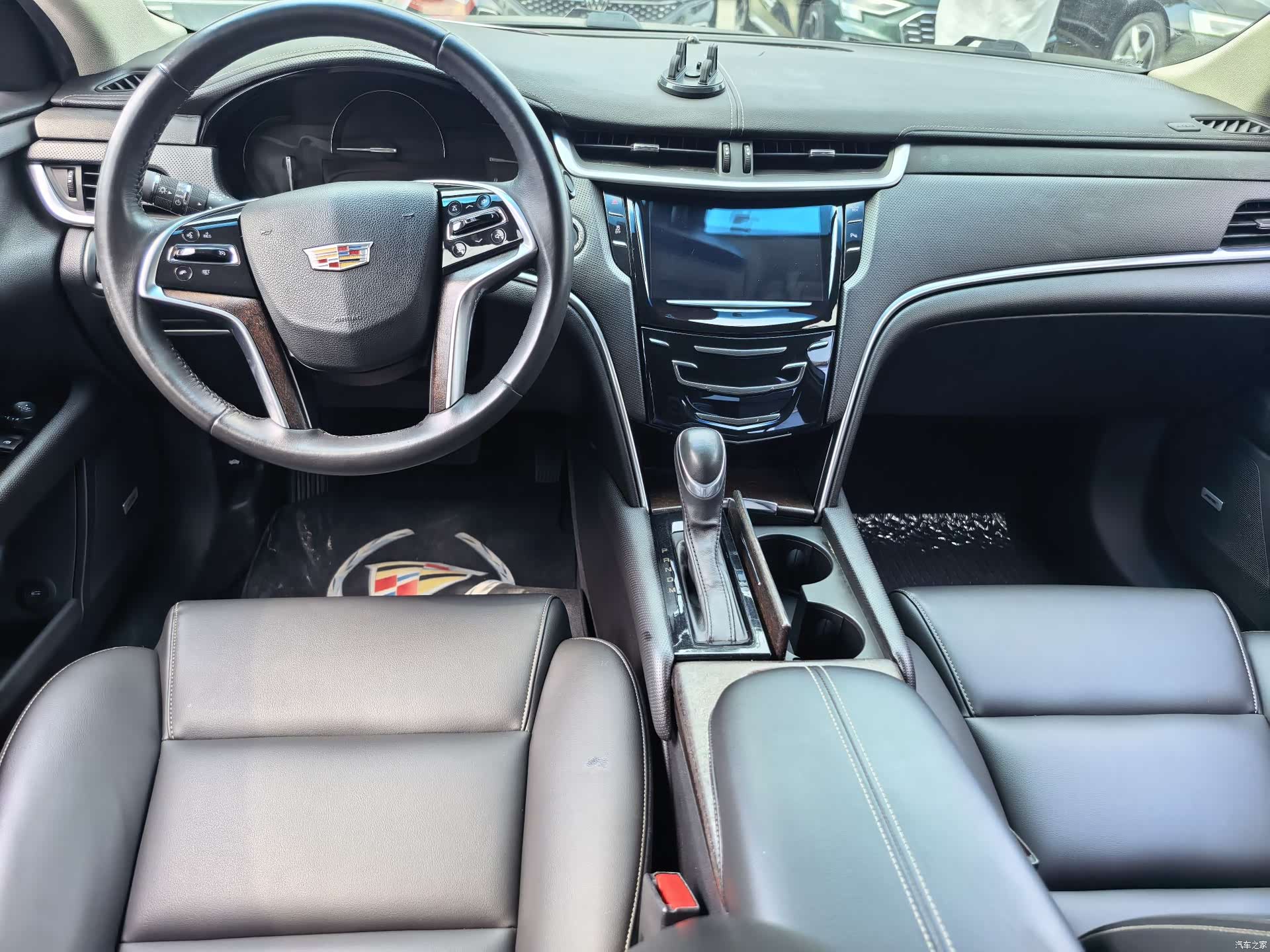 Cadillac XTS, 2018 9