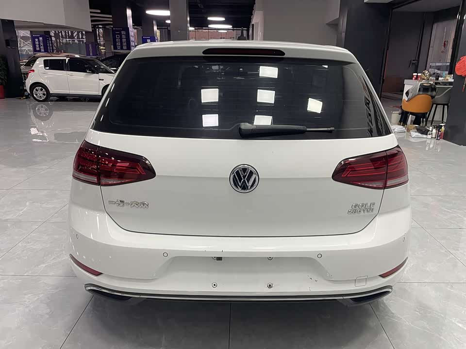 Volkswagen golf