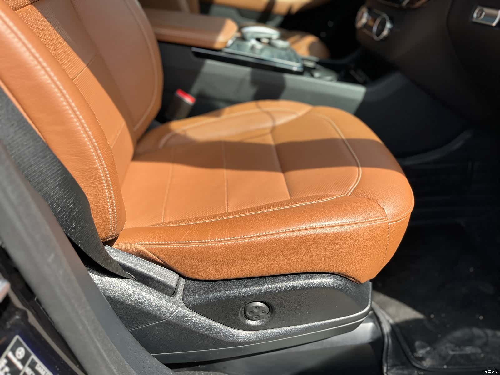 Mercedes-Benz GLS, 2018 23