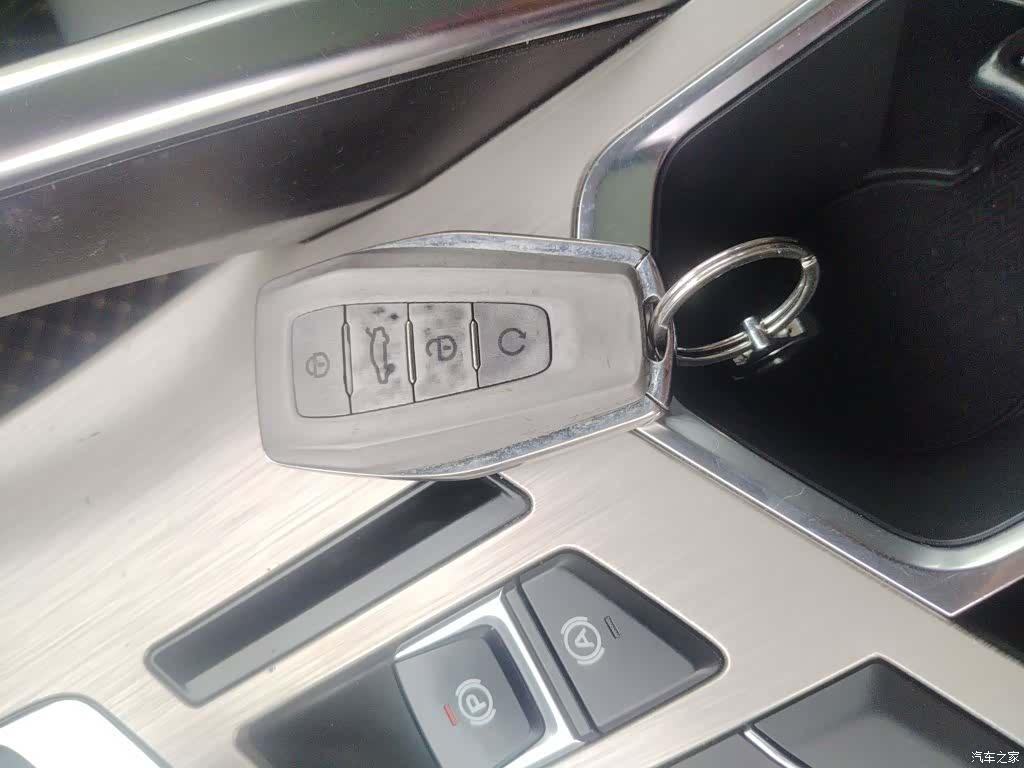 Geely Coolray, 2019 17