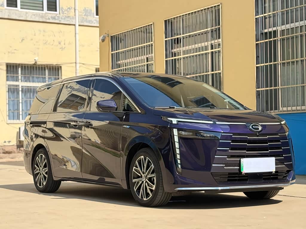 GAC E8 PHEV