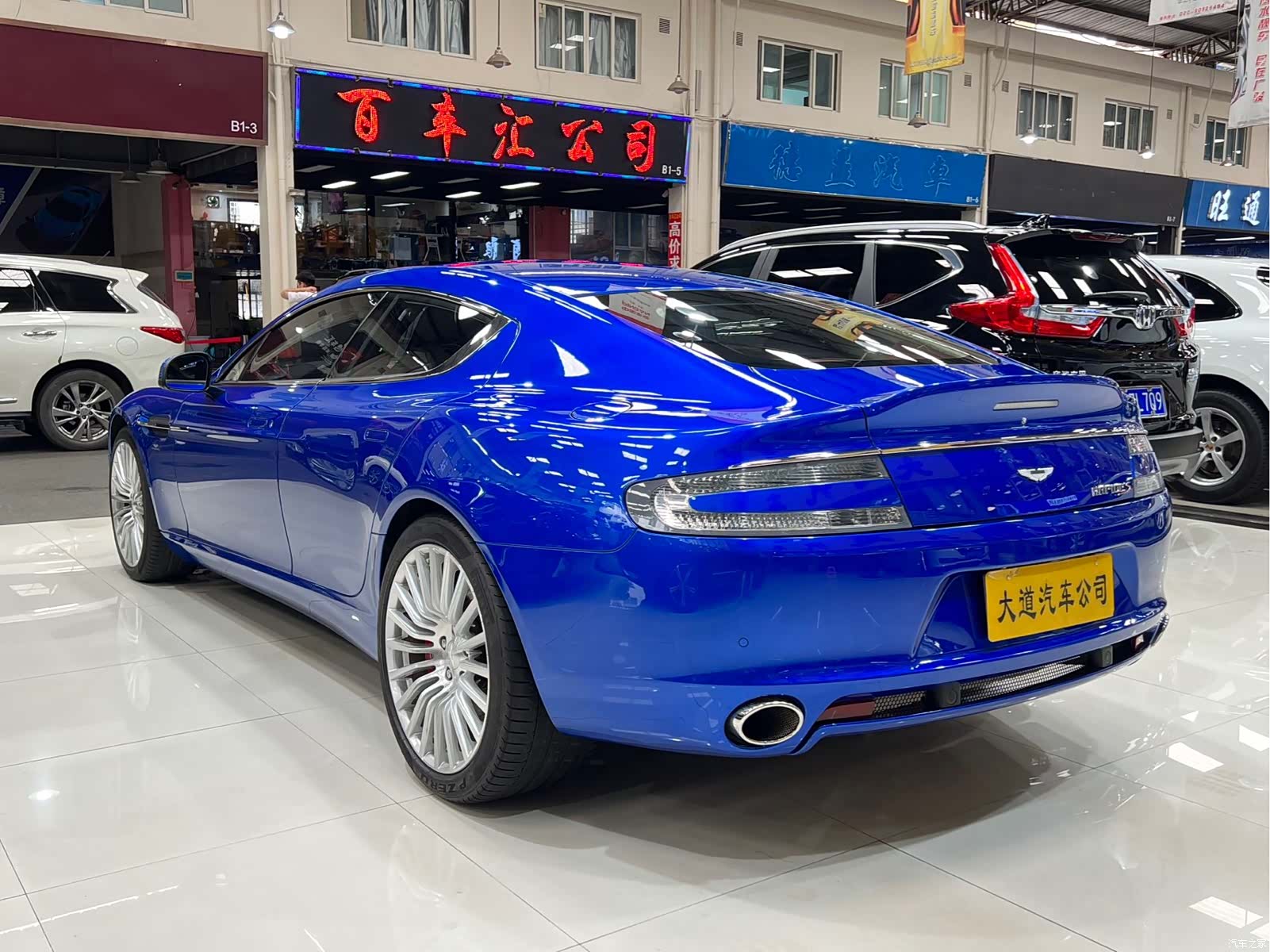 Aston Martin Rapide, 2018 все фото