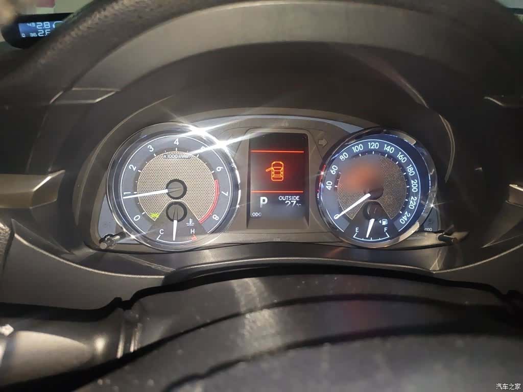 Toyota Corolla, 2015 4