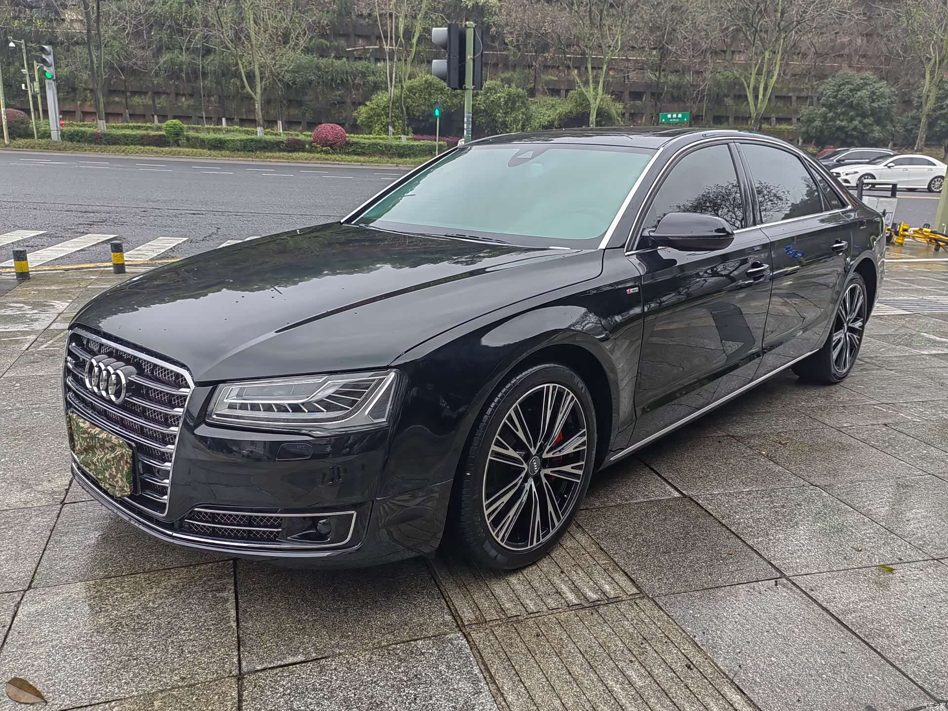 Audi A8L, 2011 4