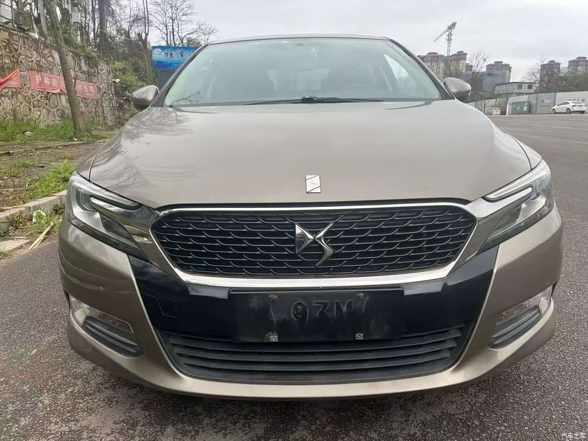 DS VTi140, 2015 2