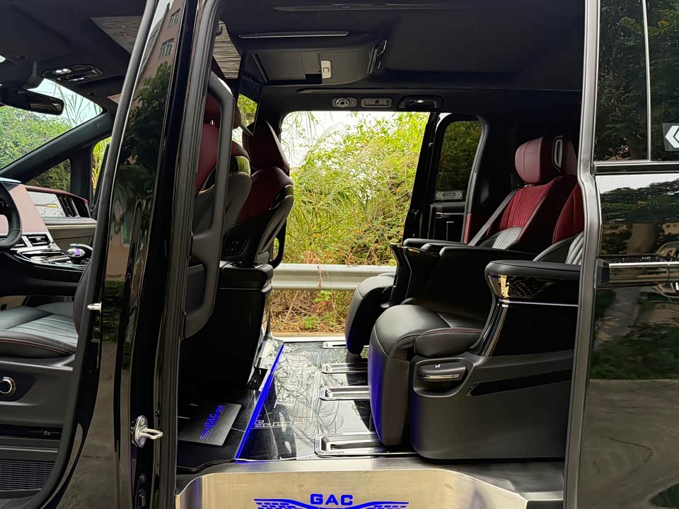 Trumpchi Trumpchi M8