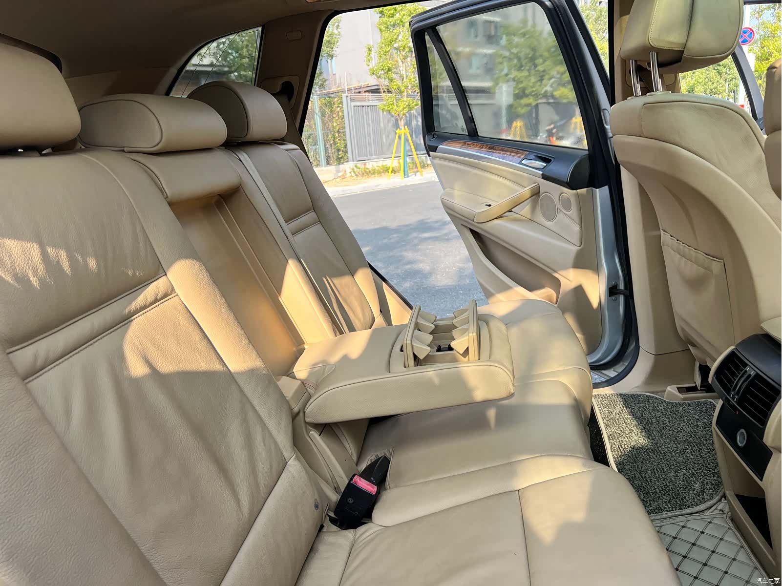 BMW X5, 2009 14