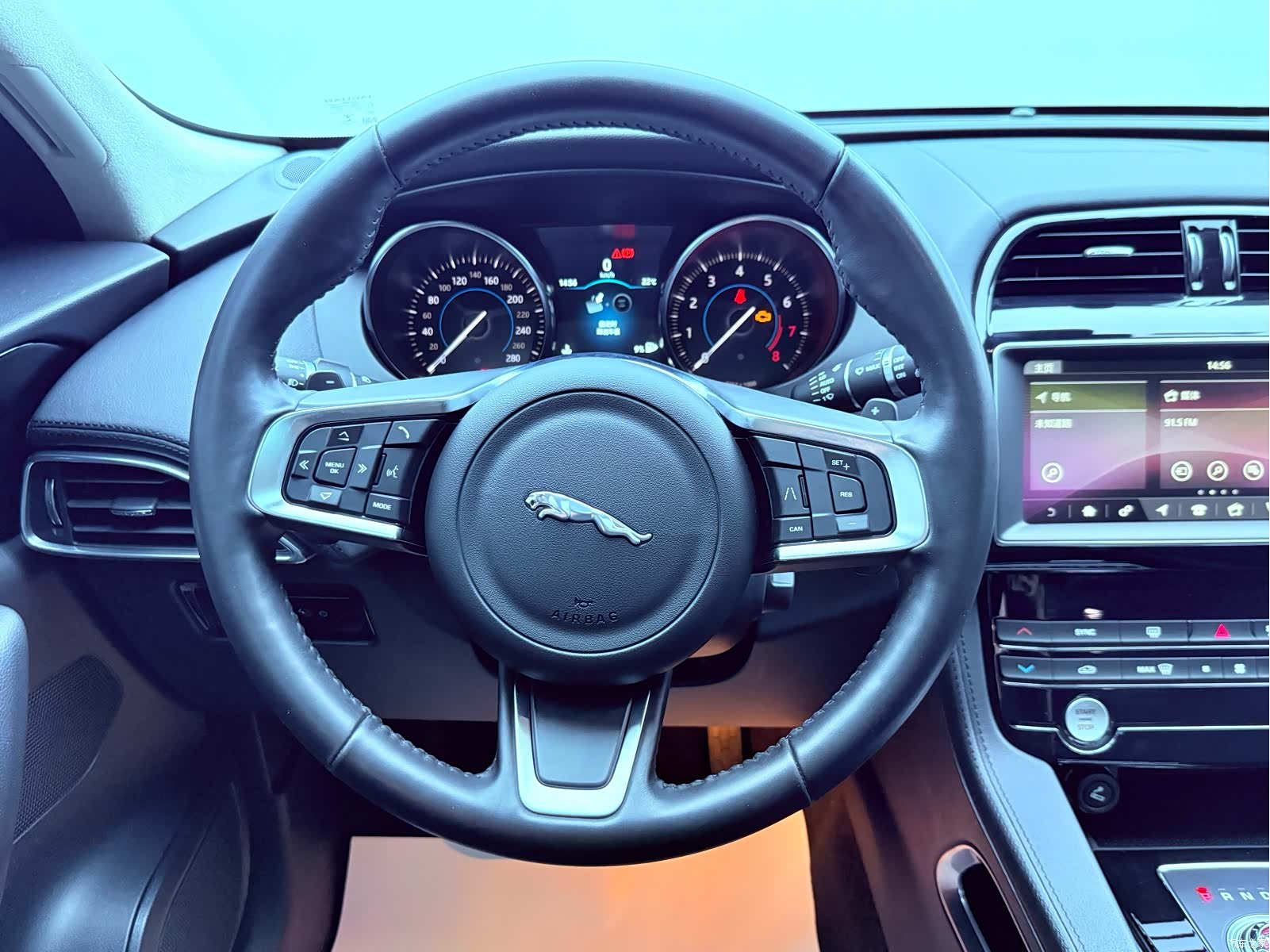 Jaguar F-PACE, 2021 17