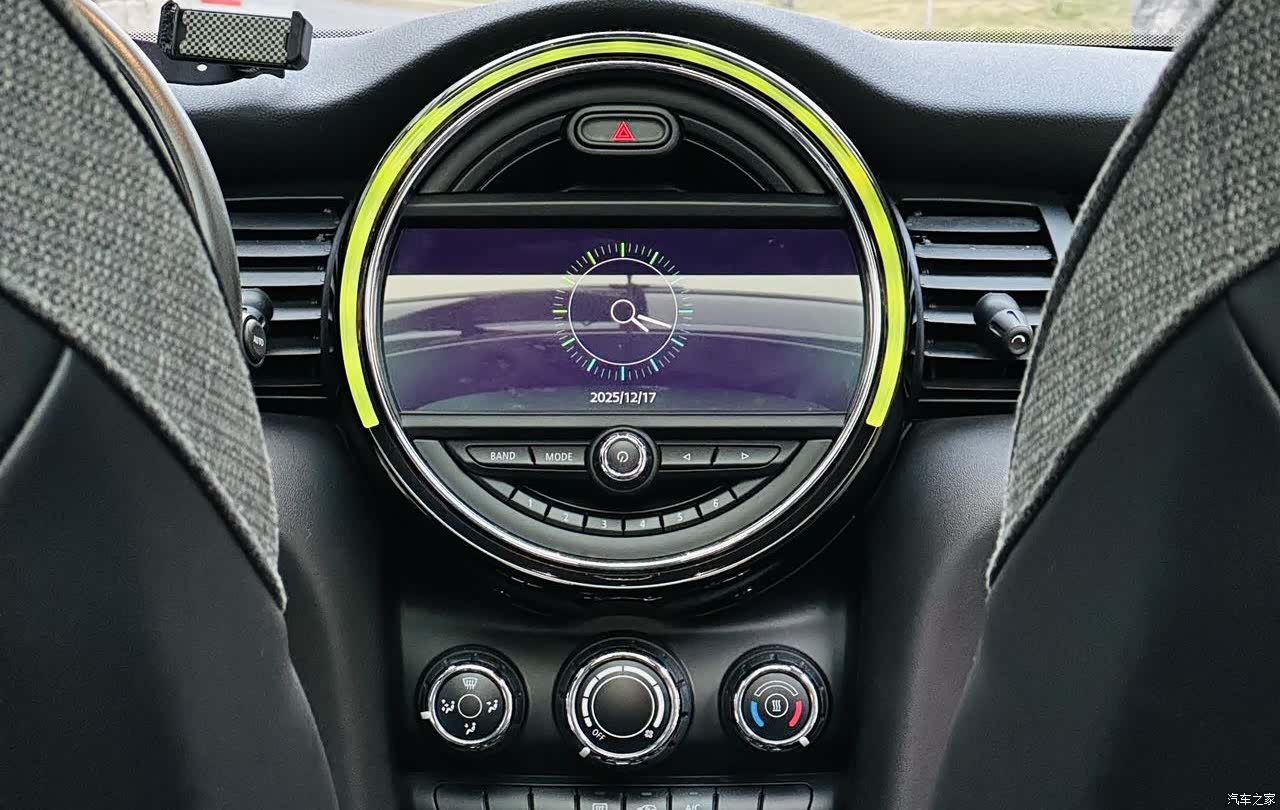 Mini Cooper, 2020 15