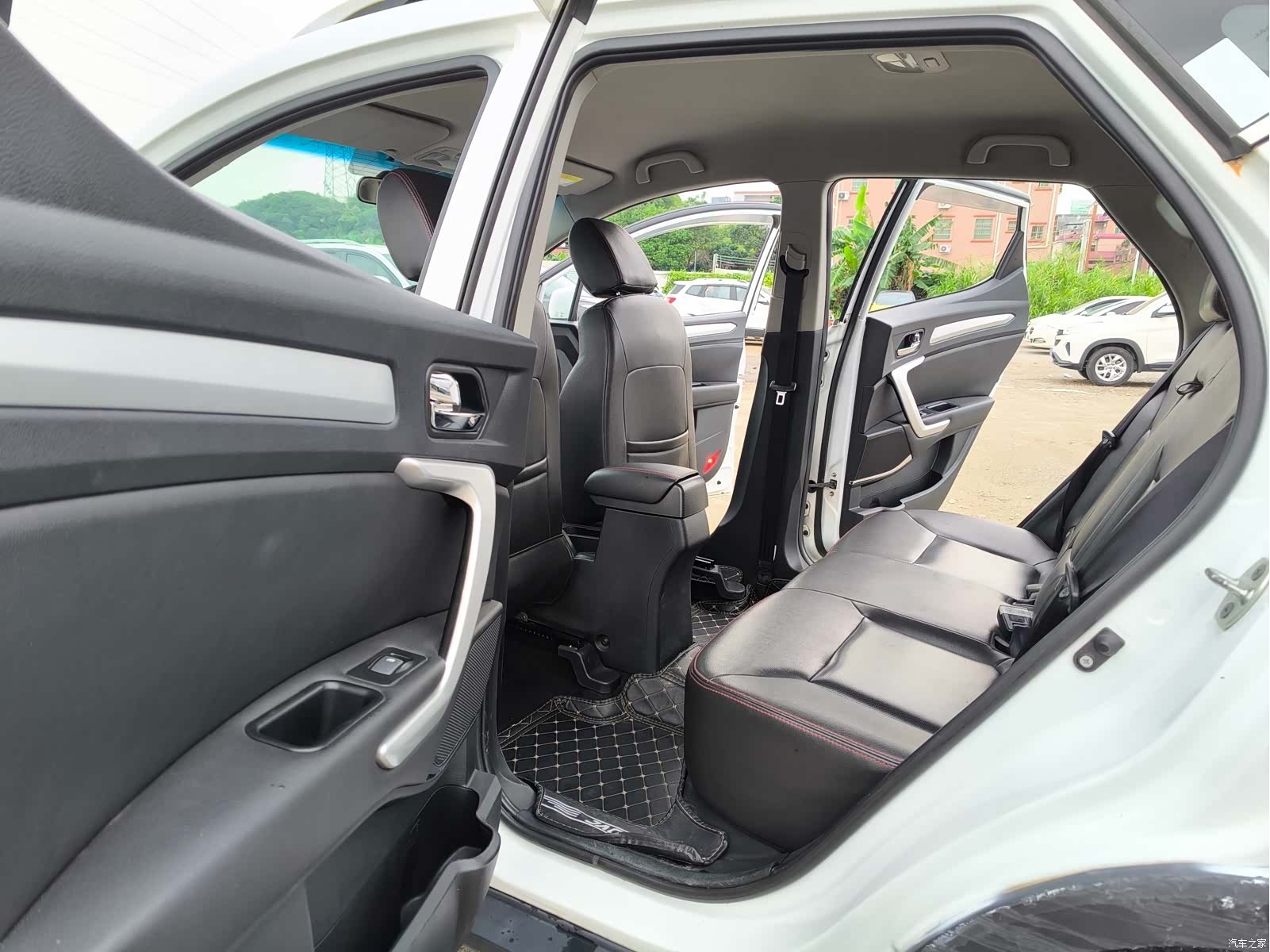 JAC S3, 2015 7