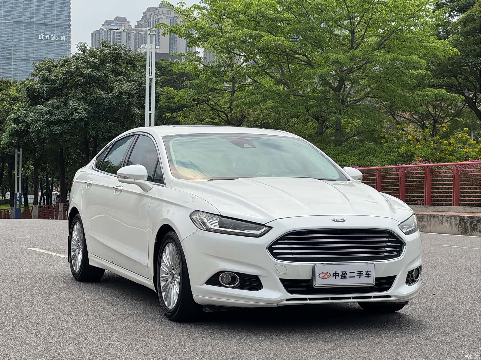Ford Mondeo, 2016 3