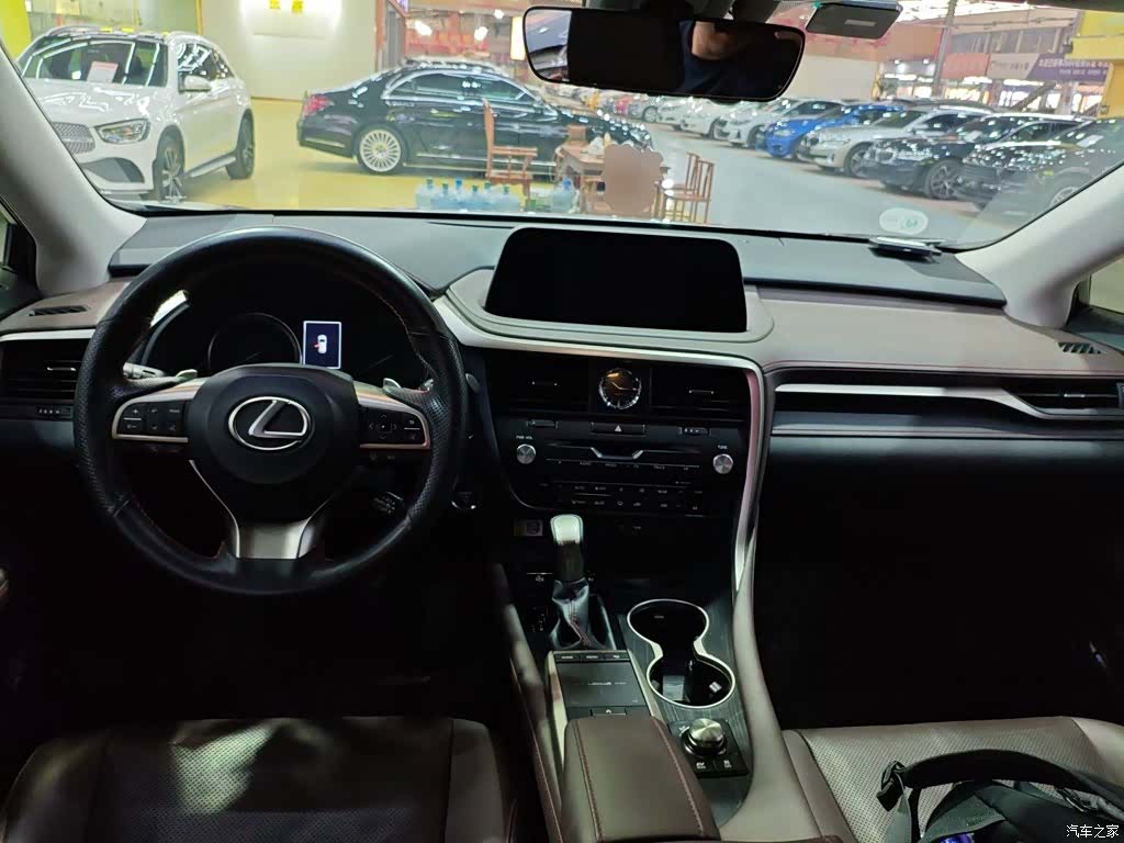 Lexus RX, 2020 12