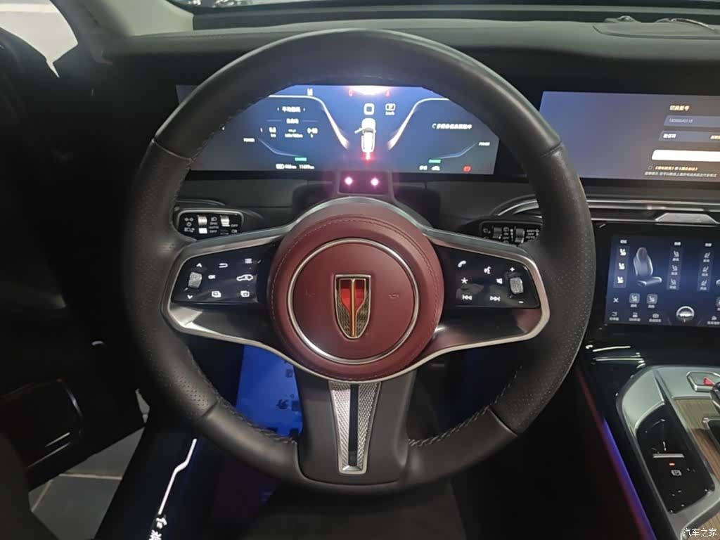 Hongqi E-HS9, 2023 7