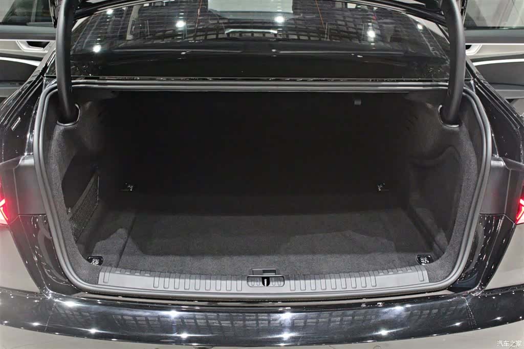 Audi A6L, 2023 13