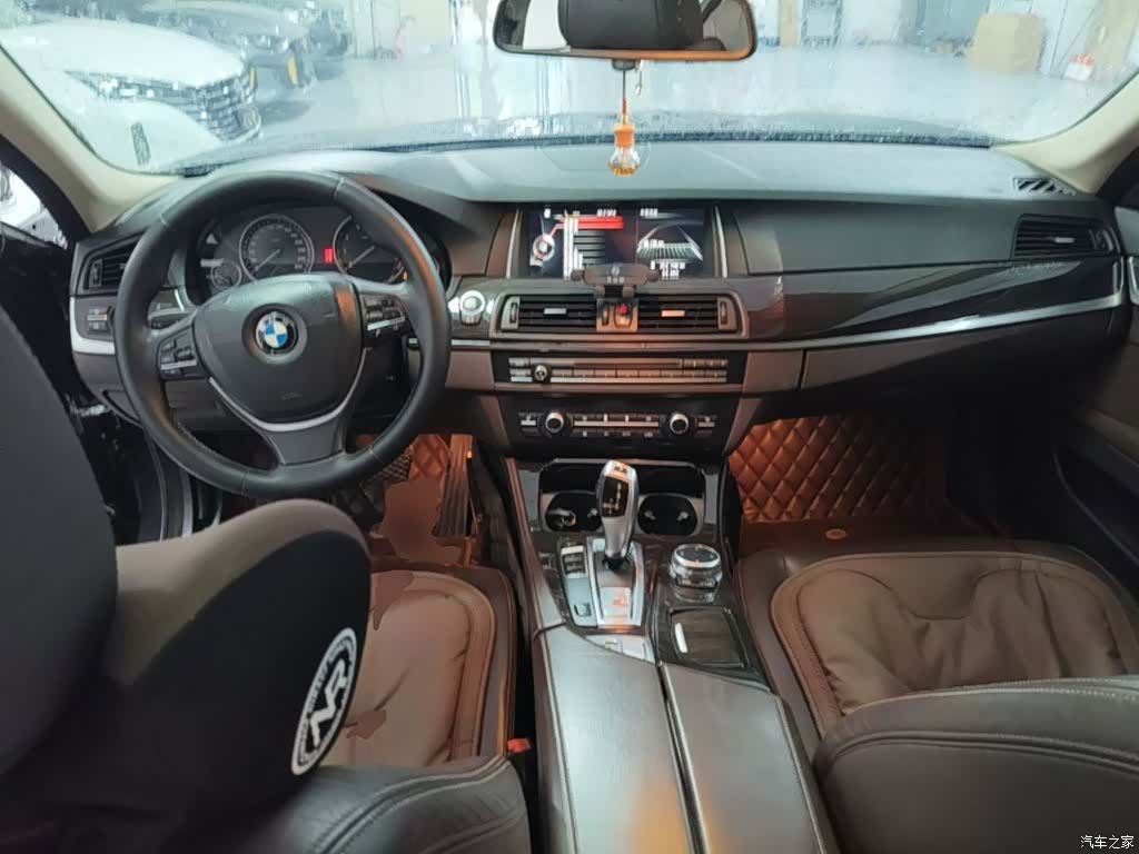 BMW 5 Series, 2015 10