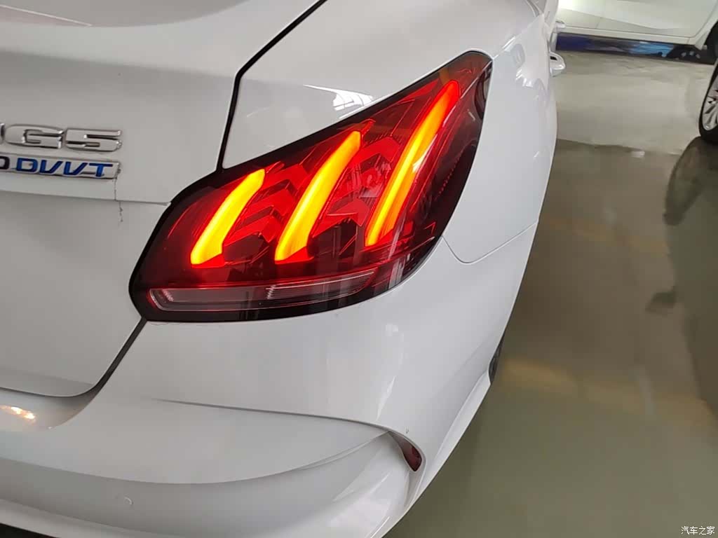 MG MG5, 2024 8