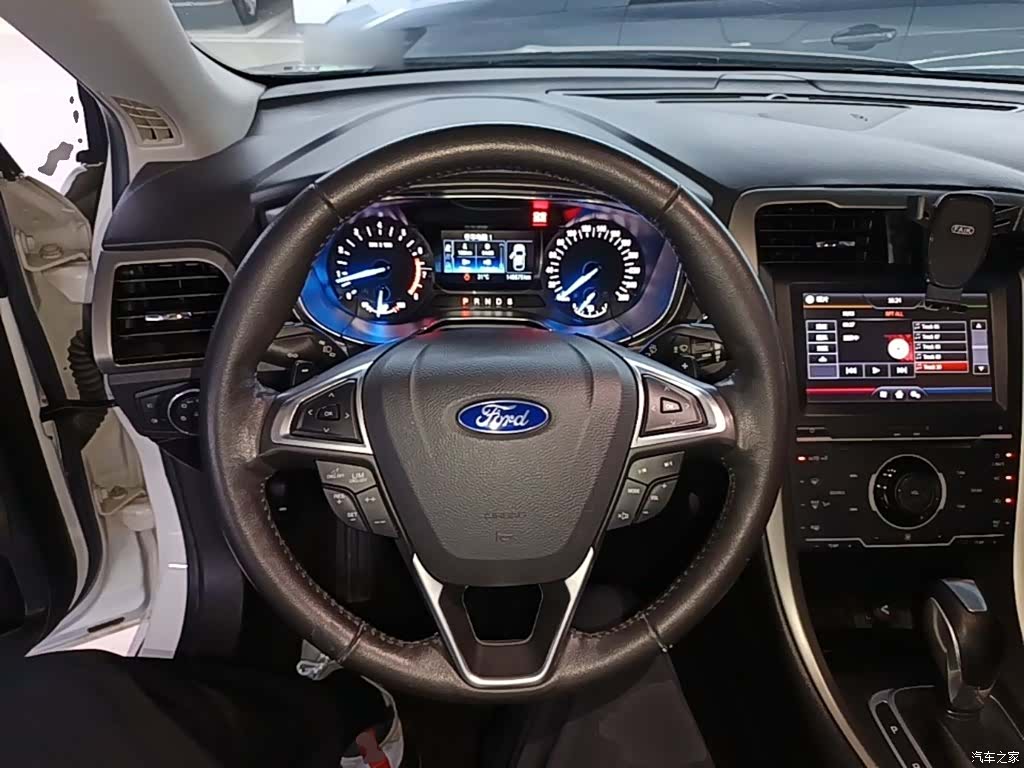 Ford Mondeo, 2016 7