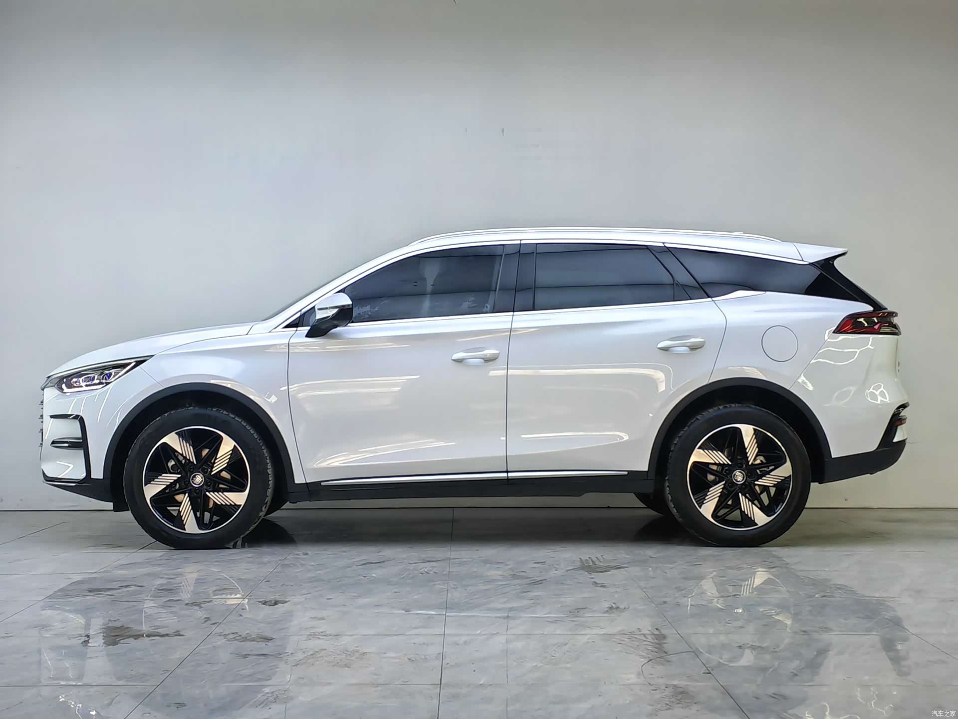 BYD Tang, 2023 3